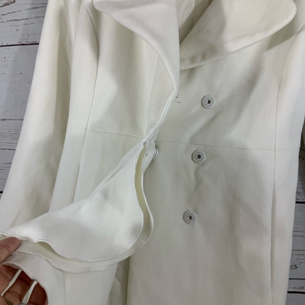 Cream Ruffled Front Coat - Picture 3 of 8